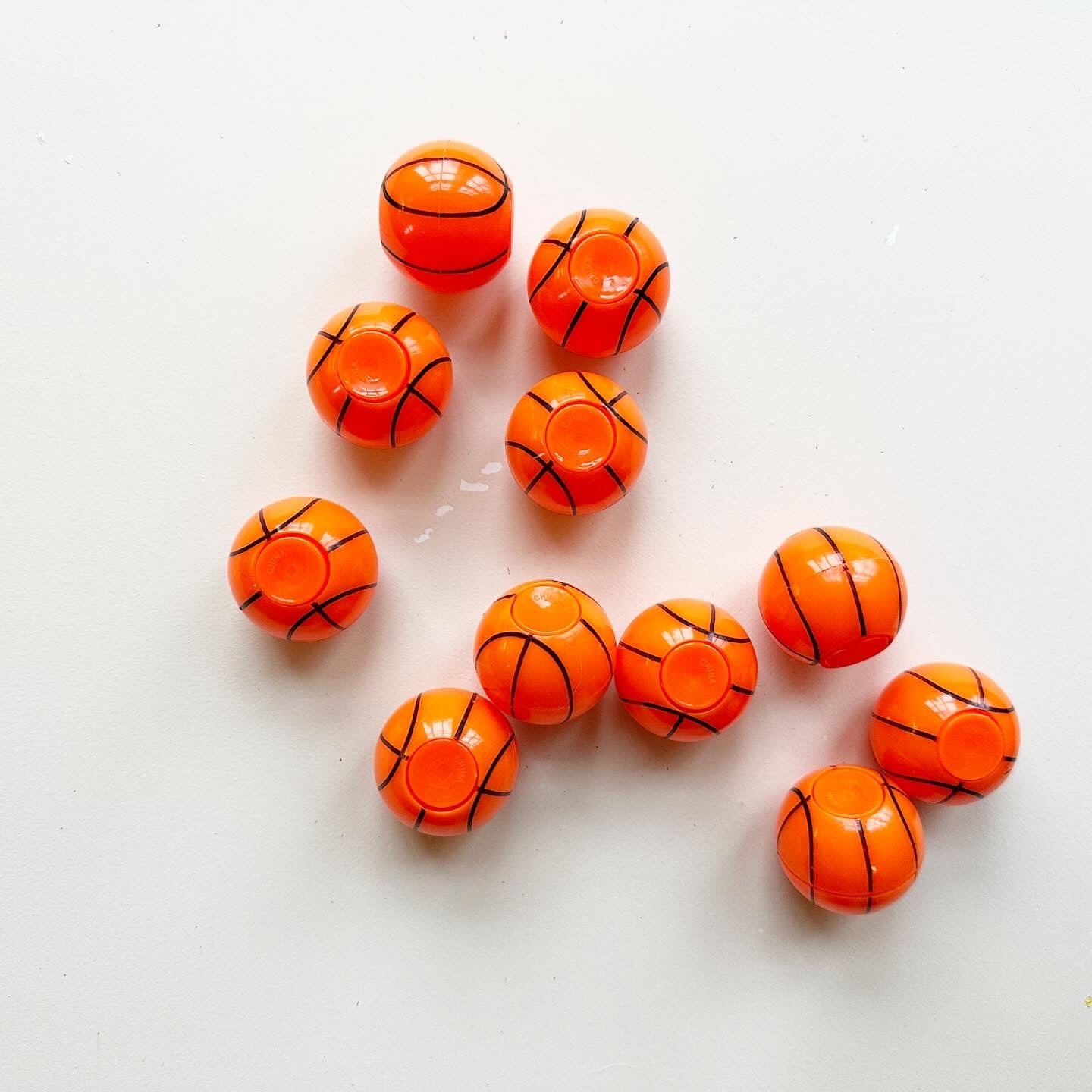 Party & Valentine Favors- Basketball Fidget Spinner Balls